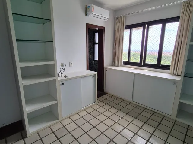 Imagem 16: Cobertura de Luxo no Itaigara: 6 quartos, piscina privativa e vista espetacular. Agende