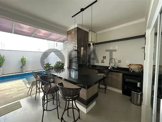Imagem 6: Casa em condomínio - 3 quartos, 3 suítes, 2 salas, 4 banheiros, 4 vagas - Jardim Ibiti