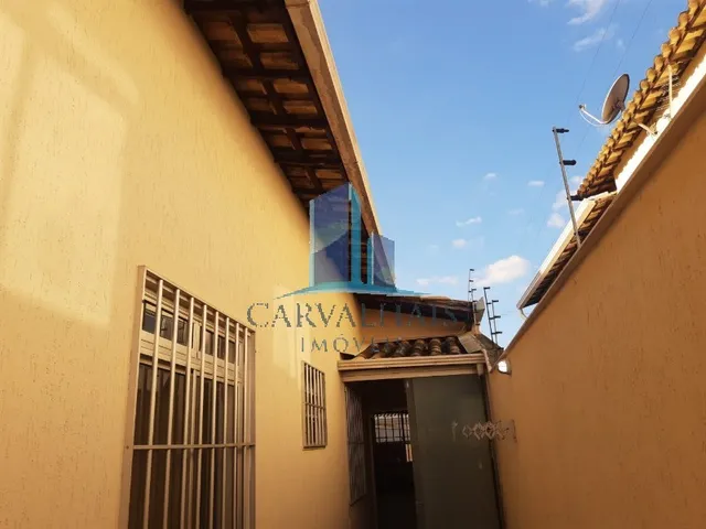 Imagem 9: Casa à venda em Contagem-MG, bairro Alvorada: 3 quartos, 1 suíte, 3 banheiros, 2 vagas