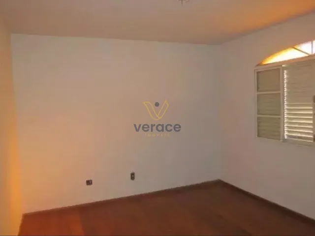 Imagem 6: Casa à Venda por R$ 700.000,00 no Centro de Ouro Branco - MG