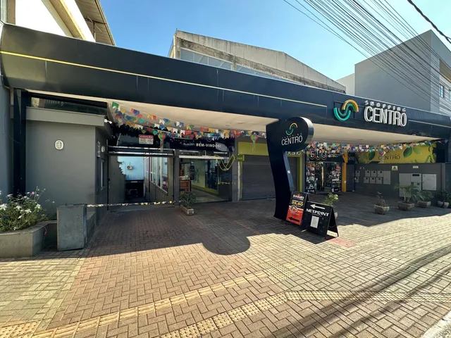 Imagem: Loja Shopping / Centro Comercial em Centro