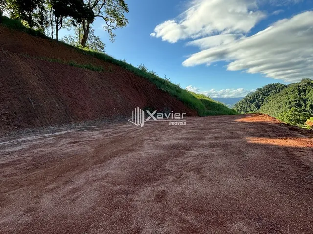 Imagem: Terreno 35.000m² com vista para o mar em
