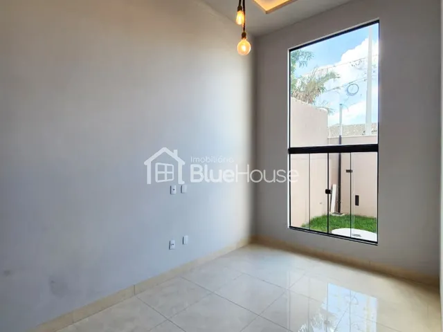 Imagem 2: Casa de 3 Quartos sendo 1 suíte em acabamento Premium no Jardim Helvécia em Aparecida