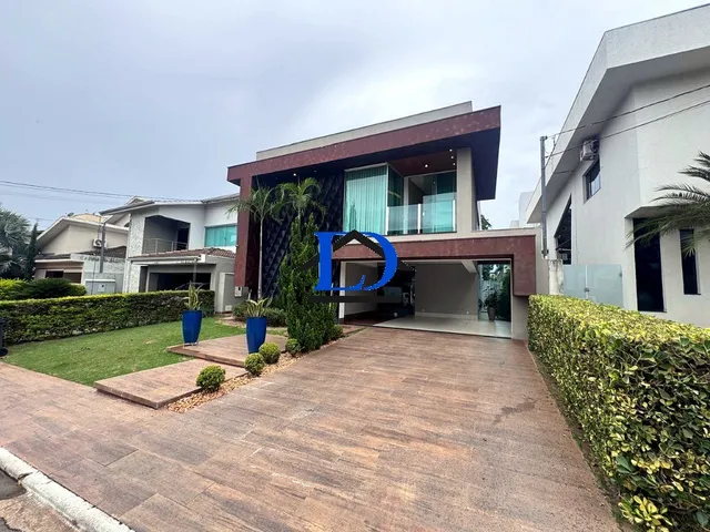 Imagem 11: Sobrado de Alto Padrão à Venda no Jardins Madri - 4 Suítes, 338 m² e Piscina, Pronto