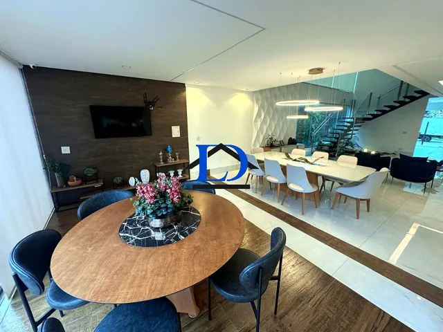 Imagem 14: Sobrado de Alto Padrão à Venda no Jardins Madri - 4 Suítes, 338 m² e Piscina, Pronto