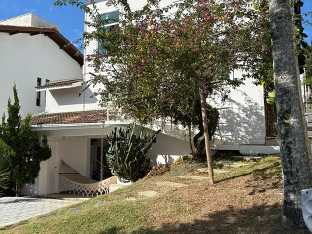Imagem: CASA PARA LOCAÇÃO COM 3 SUITES E PISCINA