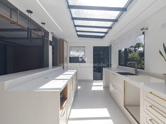 Imagem 9: Casa Sobrado Casa Moderna com Arquitetura Brutalista e Vista para a Natureza à Venda