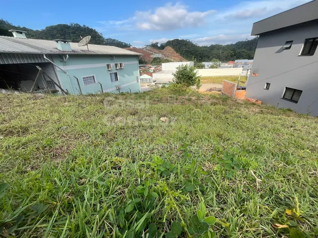 Imagem 2: Terreno à venda no bairro Bateas - Brusque/SC