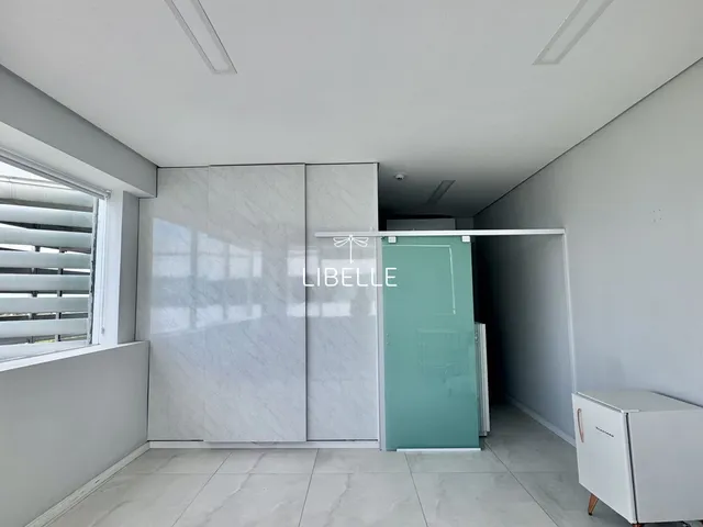 Imagem 11: Novo Mundo Empresarial - Sala Comercial Semimobiliada para Aluguel -- Novo Mundo