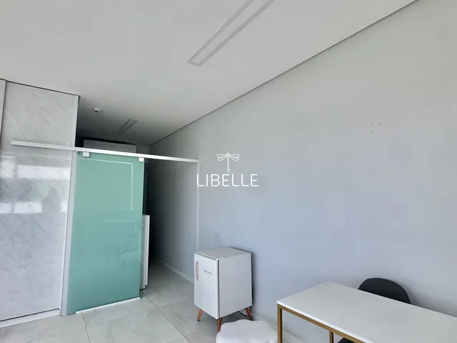 Imagem 8: Novo Mundo Empresarial - Sala Comercial Semimobiliada para Aluguel -- Novo Mundo