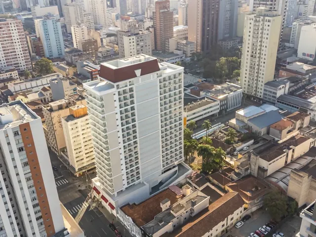 Imagem: Studio em Curitiba, no Bairro Centro - Referência