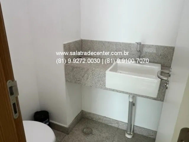 Imagem 2: Sala Comercial para Locação no Empresarial Rio Mar Trade Center - 1 Banheiro, 1 Vaga de