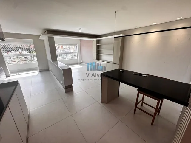 Imagem: O apartamento possui 3 Dormitórios, 1 Suíte, 2 Banheiros,