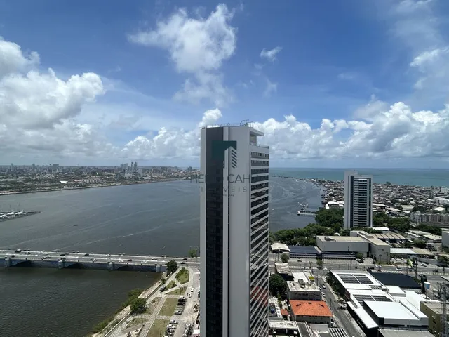 Imagem: O studio possui 2 Dormitórios, 1 Suíte, 1 Banheiro, 1