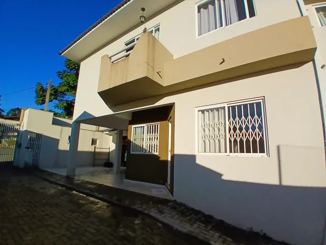 Imagem: Sobrado 03 qts sendo uma suíte com hidro