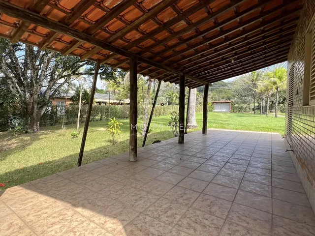 Imagem 5: Condominio Ipé amarelo - Sítio á venda Condominio Ipê Amarelo plano com riacho no