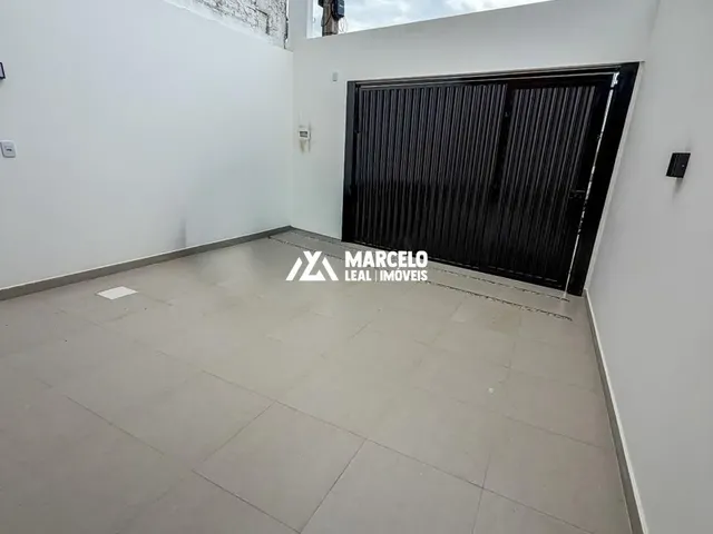 Imagem 3: Casa duplex de 3/4 sendo 01 suíte com possibilidade de ampliação e garagem para