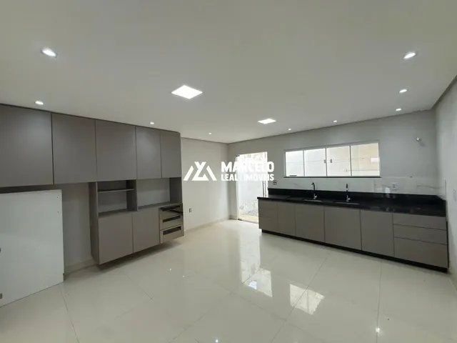 Imagem 16: Alugo casa de 2/4 suítes na Av Perimetral em ótima localização na Morada dos Pas