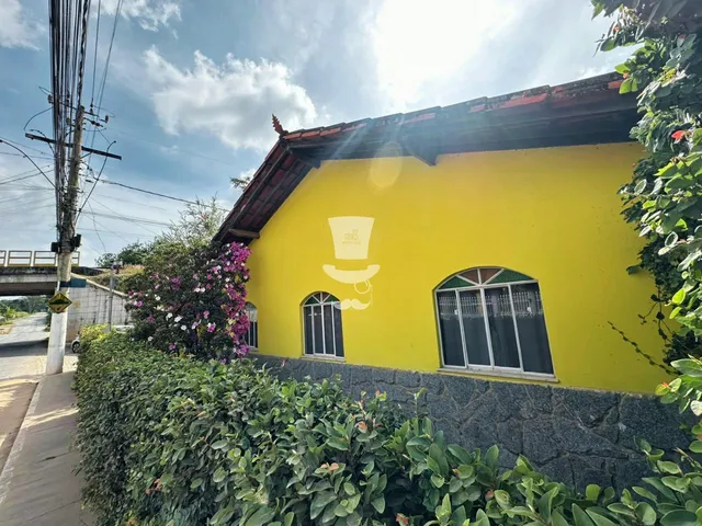 Imagem: Casa à venda em Antônio Carlos com 3 dormitórios