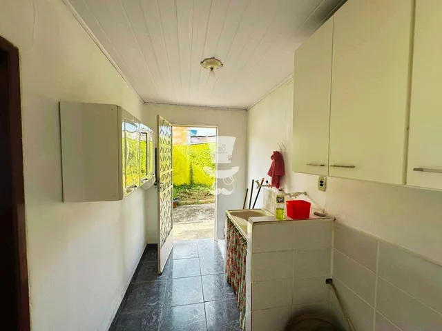 Imagem 5: Casa à venda em Antônio Carlos com 3 dormitórios em Sá Fortes
