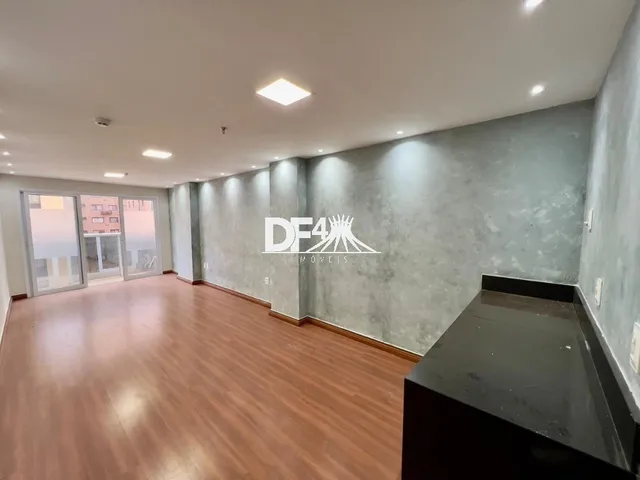 Imagem: VENDA Sala Reformada Centro comerial Le