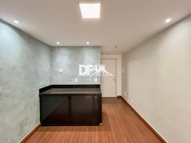 Imagem 9: VENDA Sala Reformada Centro comerial Le Quartier Águas Claras