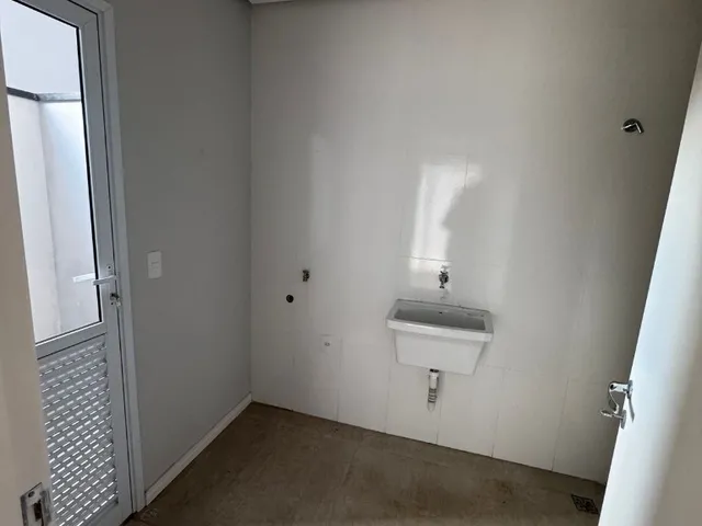 Imagem 10: CASA RESIDENCIAL em POÇOS DE CALDAS - MG, PARQUE SAN CARLO