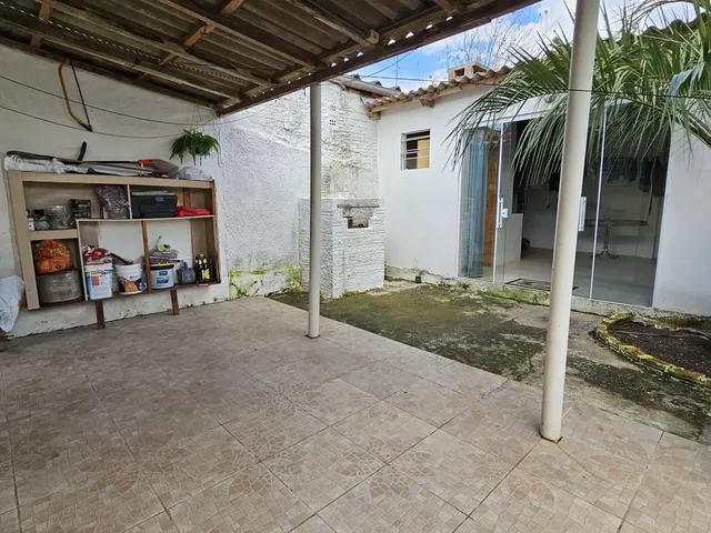 Imagem 7: Casa à Venda em Bairro Tranquilo