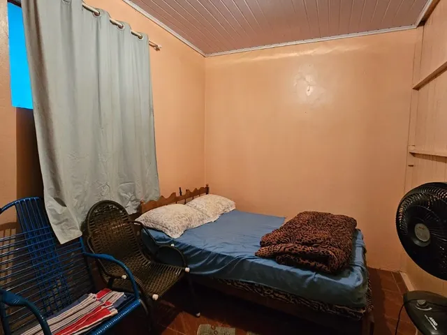 Imagem 12: Casa Ampla para Venda com Espaço para Ponto Comercial + Casa Adicional para Rend