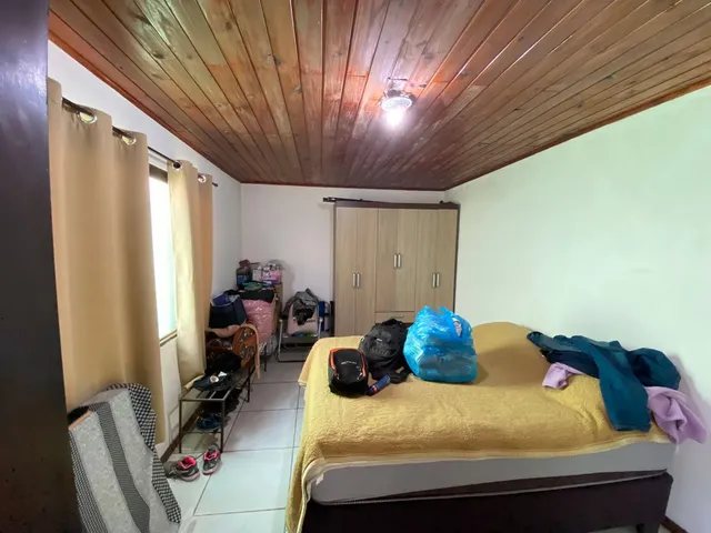 Imagem 5: Casa À Venda Próxima Ao Centro com 2 Dormitórios, 2 Banheiros e Pátio