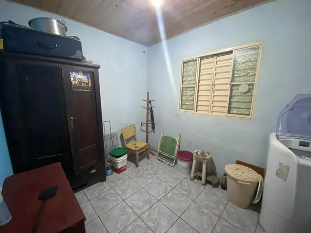 Imagem 7: Casa Ampla com 3 Quartos e Garagem para 3 Carros - Financiável