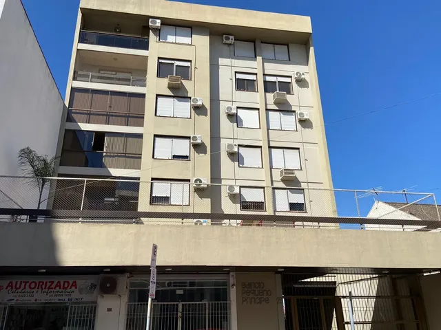 Imagem 6: Casa com 3 Dormitórios à Venda Perto da Praça Grande