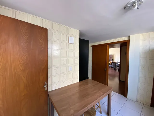 Imagem 14: Casa com 3 Dormitórios à Venda Perto da Praça Grande