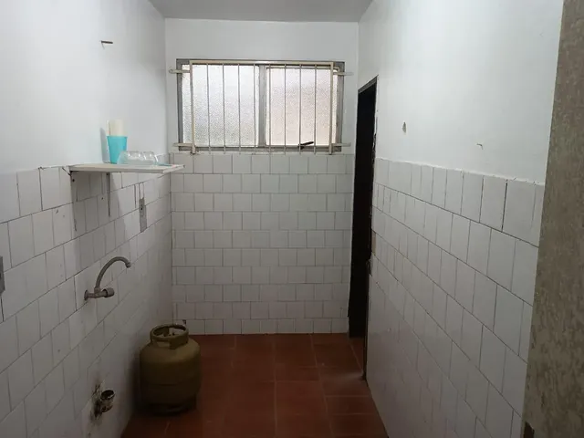 Imagem 2: Apartamento à Venda na Cidade Alta – 2 Quartos, 63m²