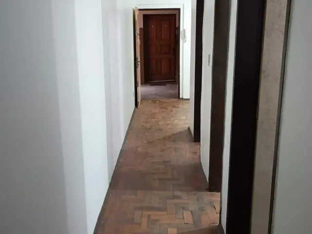 Imagem 3: Apartamento à Venda na Cidade Alta – 2 Quartos, 63m²