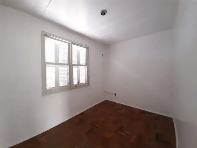 Imagem 4: Apartamento à Venda no Centro de Alegrete - 2 Dormitórios e Garagem