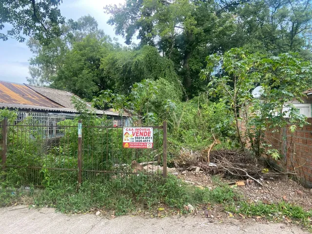 Imagem: Terreno à venda no Bairro Vila Nova. No