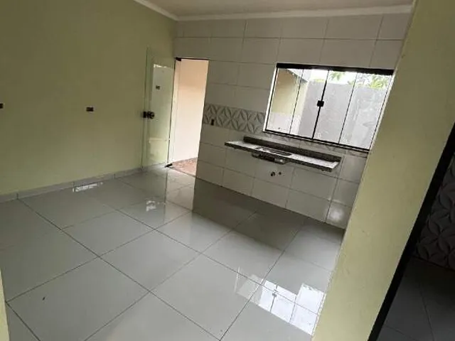 Imagem: A casa em condomínio possui 1 Dormitório, 1 Suíte, 1