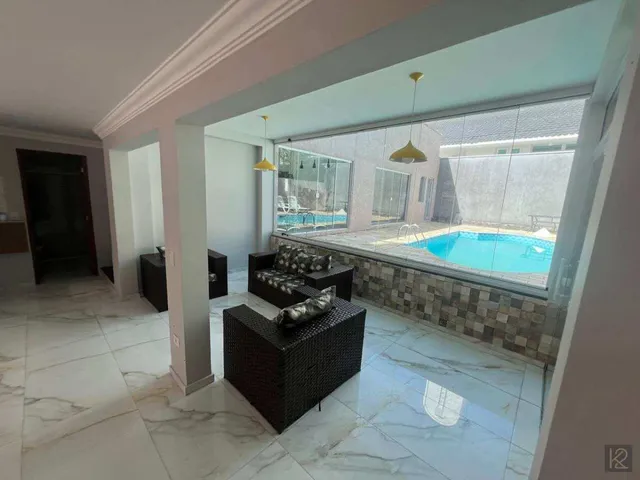 Imagem 4: Casa à venda em Guaratuba, Centro, com 6 quartos, 400m²