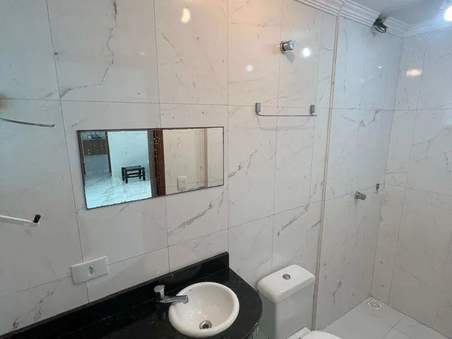 Imagem 3: Casa à venda em Guaratuba, Centro, com 6 quartos, 400m²