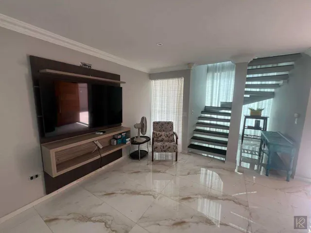 Imagem 7: Casa à venda em Guaratuba, Centro, com 6 quartos, 400m²