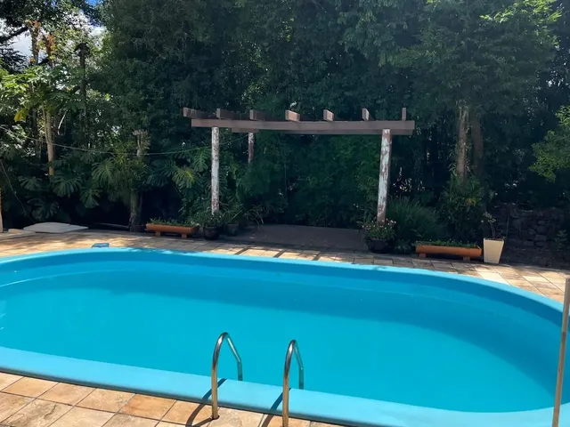 Imagem 8: Linda chácara à venda, local alto, cercada por muito verde e conforto!