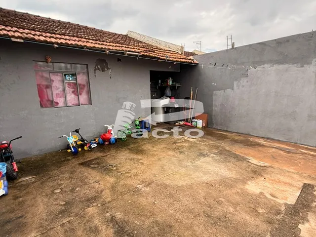 Imagem 8: CASA 02 QUARTOS Casa com 2 dormitórios
