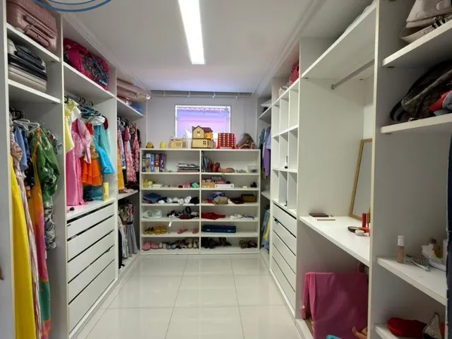 Imagem 11: CASA À VENDA EM CONDOMÍNIO FECHADO NO ITAIGARA, CONTA COM ARQUITETURA MODERNA!