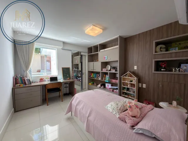 Imagem 7: CASA À VENDA EM CONDOMÍNIO FECHADO NO ITAIGARA, CONTA COM ARQUITETURA MODERNA!