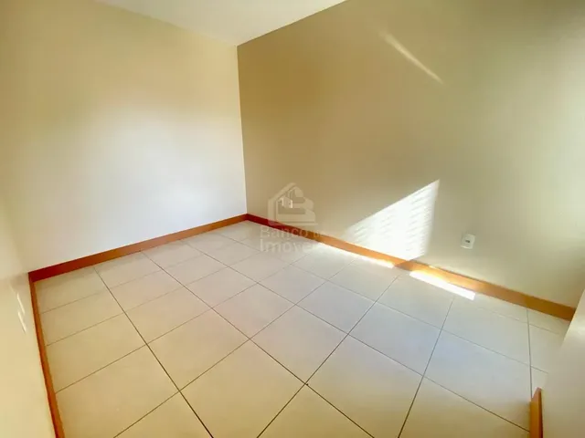 Imagem 6: Apartamento para locação no Ed. São Pio no Centro de Santa Maria, RS