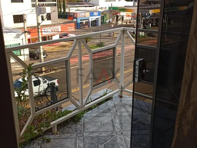 Imagem 3: Apartamento à Venda no Bonsucesso com 2 Quartos e Garagem Coberta