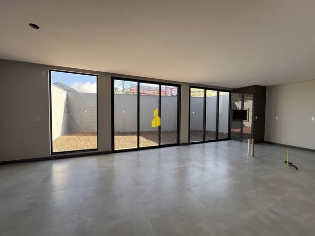 Imagem 15: Casa / Sobrado Alto Padrão à Venda em Timbó