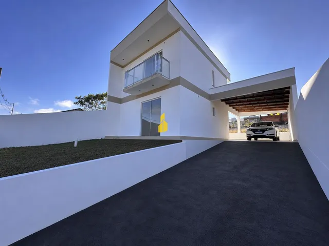 Imagem: Casa à venda no bairro Araponguinhas