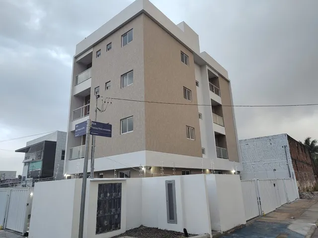 Imagem: Apartamento 2Q em Mangabeira, perto de praça